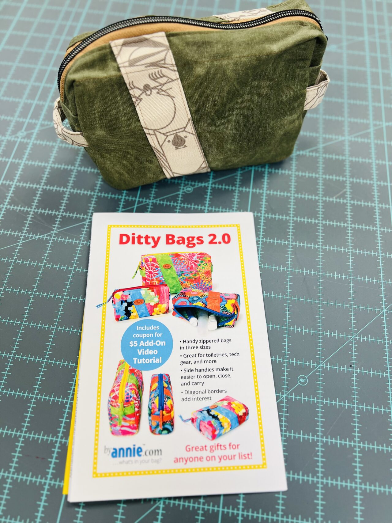 Ditty Bag 2.0 – Waxed Canvas | The Quilting Needle